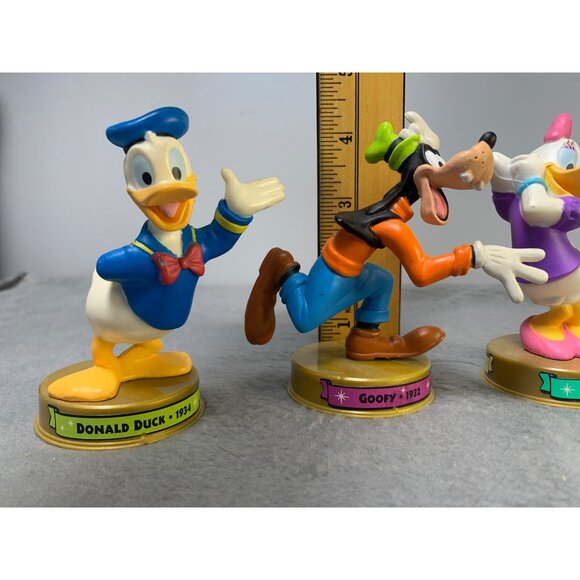Vintage Disney Donald Duck Goofy Daisy Duck 2002 McDonalds 100 Years Of Magic Co - Picture 8 of 11
